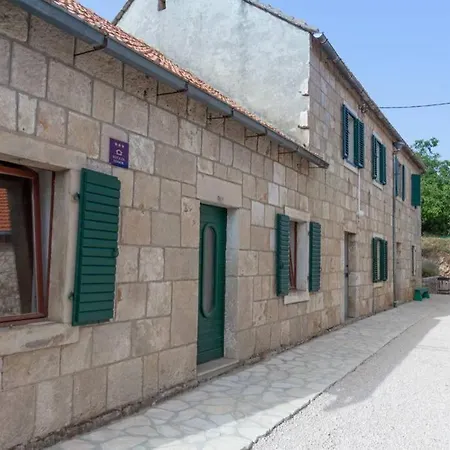 Vintage, Makarska - Lovreć