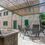 Villa Stone House With Jacuzzi And Billiard Peaceful Nature Retreat Near Makarska Riviera *