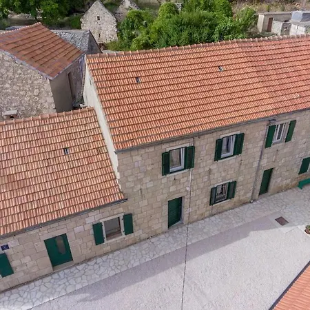 Vintage, Makarska -